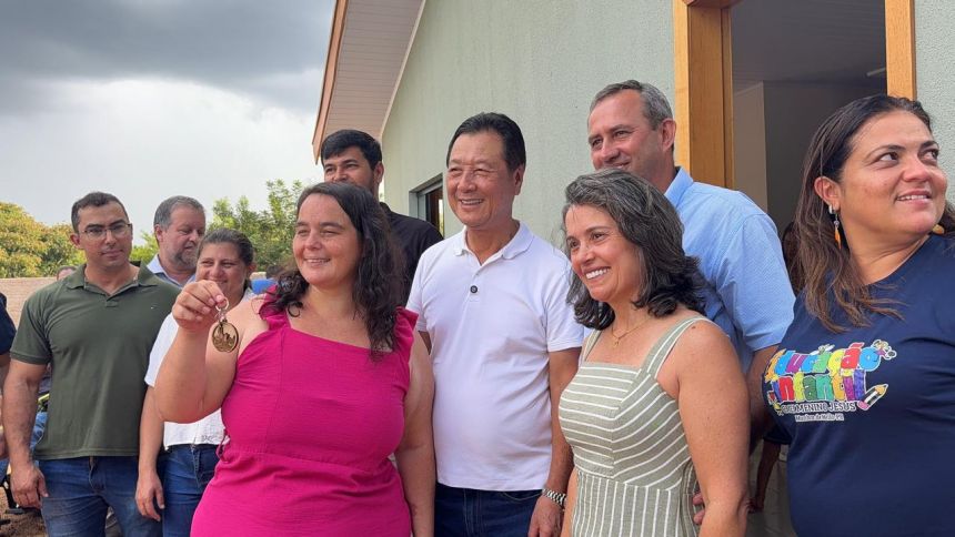 Sonho da casa própria se torna realidade para quatro famílias em Munhoz de Mello –