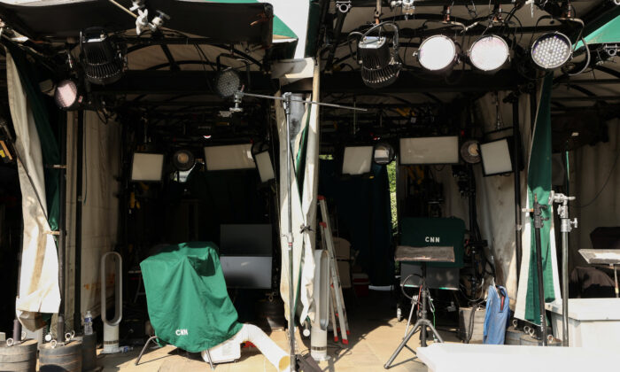 Redes de TV dos EUA suspendem cobertura de atos da Casa Branca