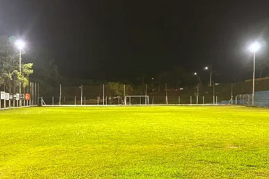 ⁠Campo do Armindo Guazzi, na zona leste, ganha iluminação – Blog Londrina
