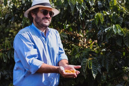 Café à vontade é receita de empresário para atrair novos consumidores | CNN Brasil