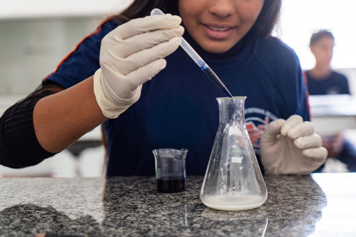 Paraná tem o menor atraso escolar do País no Ensino Médio, aponta Anuário da Educação Básica 2026 – Maringá Post