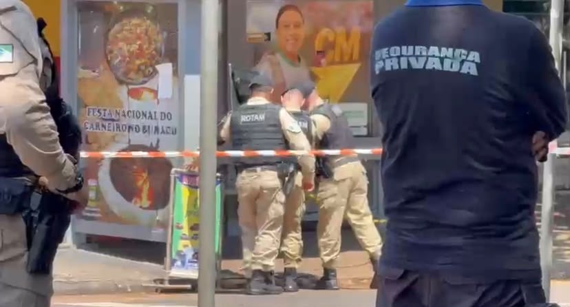 Homem é preso após deixar mala em ponto de ônibus e ameaçar explosão em Campo Mourão – Maringá Post
