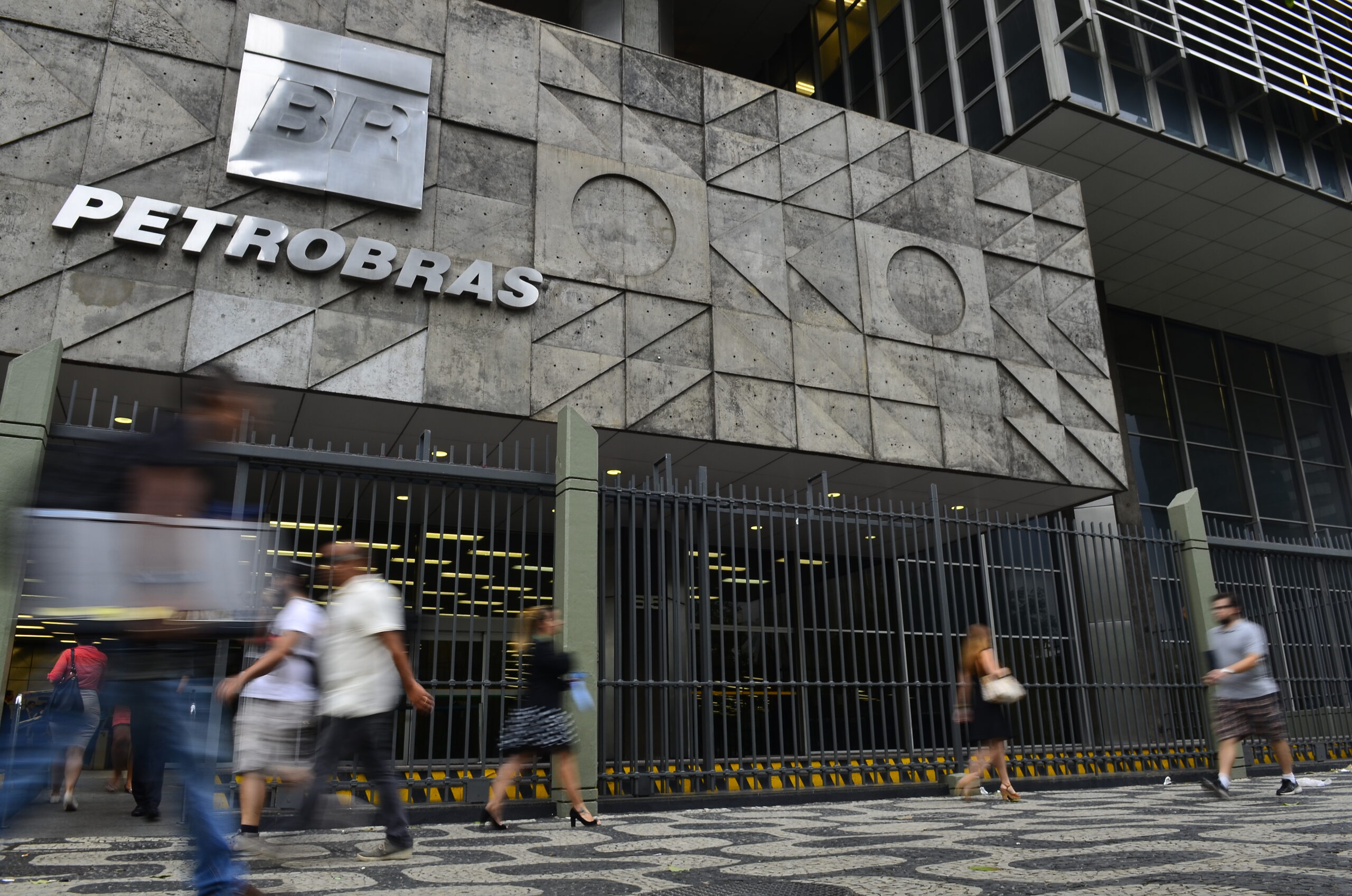Petrobras fecha acordo para comprar gás dos EUA por mais de 20 anos