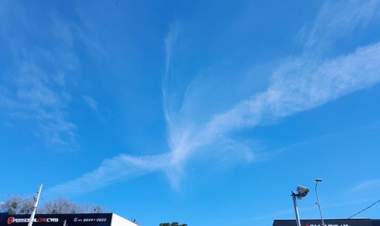 Temperatura em Curitiba passou dos 29°C neste sábado; veja com fica o domingo