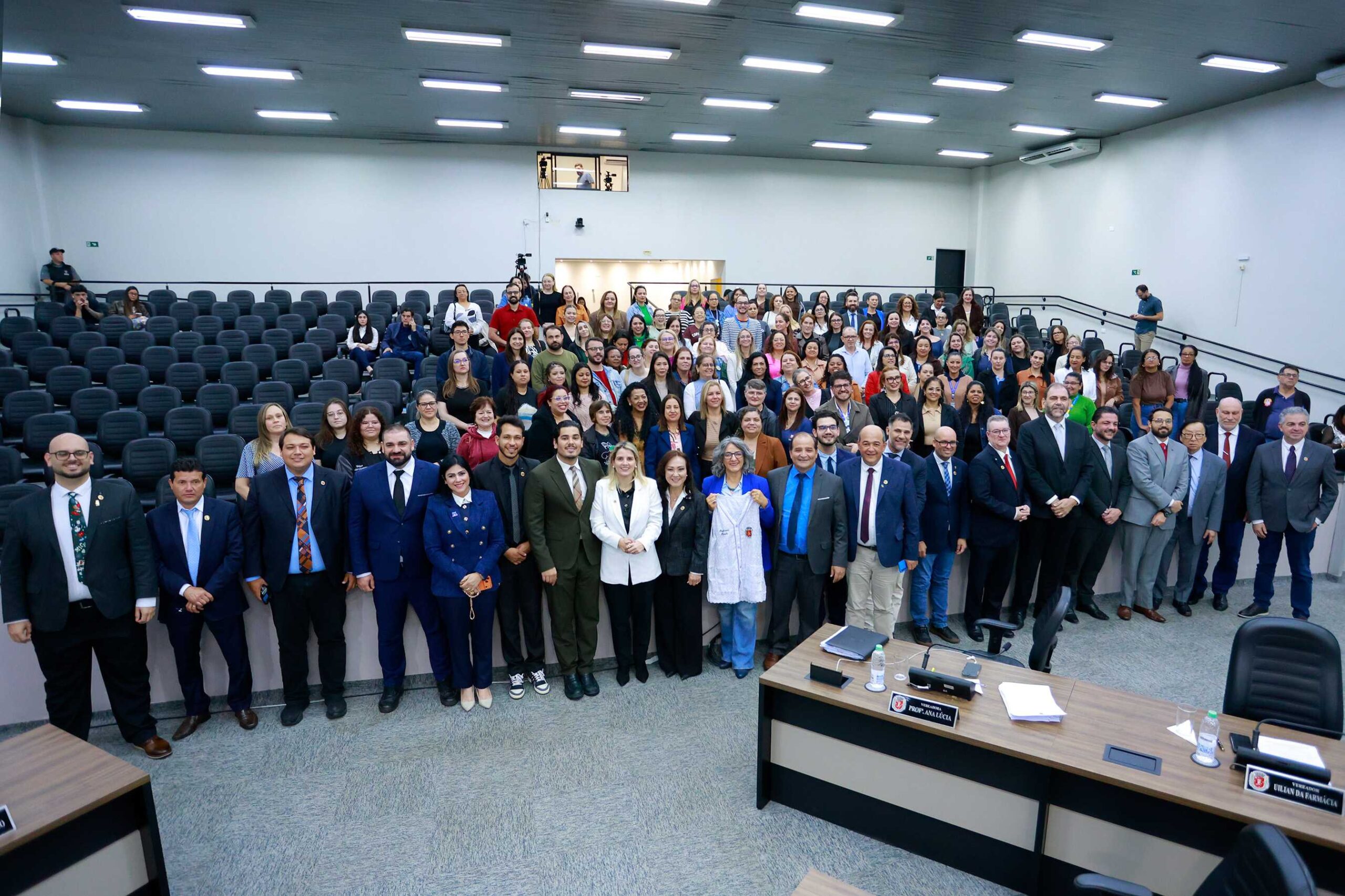 Prefeitura do Município de Maringá – Aprovado: Maringá dá passo histórico com aprovação do novo Plano de Carreira do Magistério nesta quinta-feira, 17