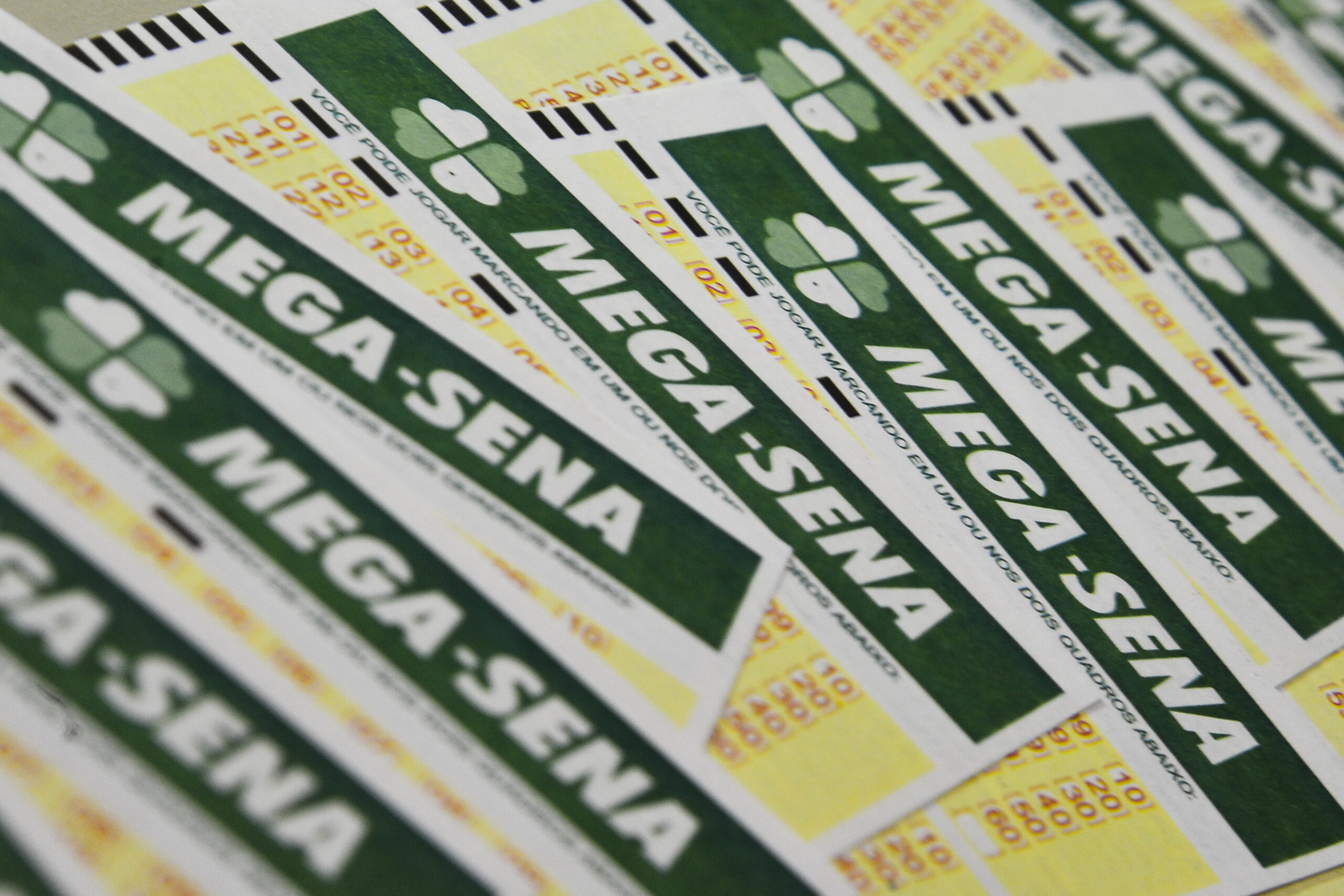 Mega-Sena acumula para R$ 45 milhões; confira os números sorteados