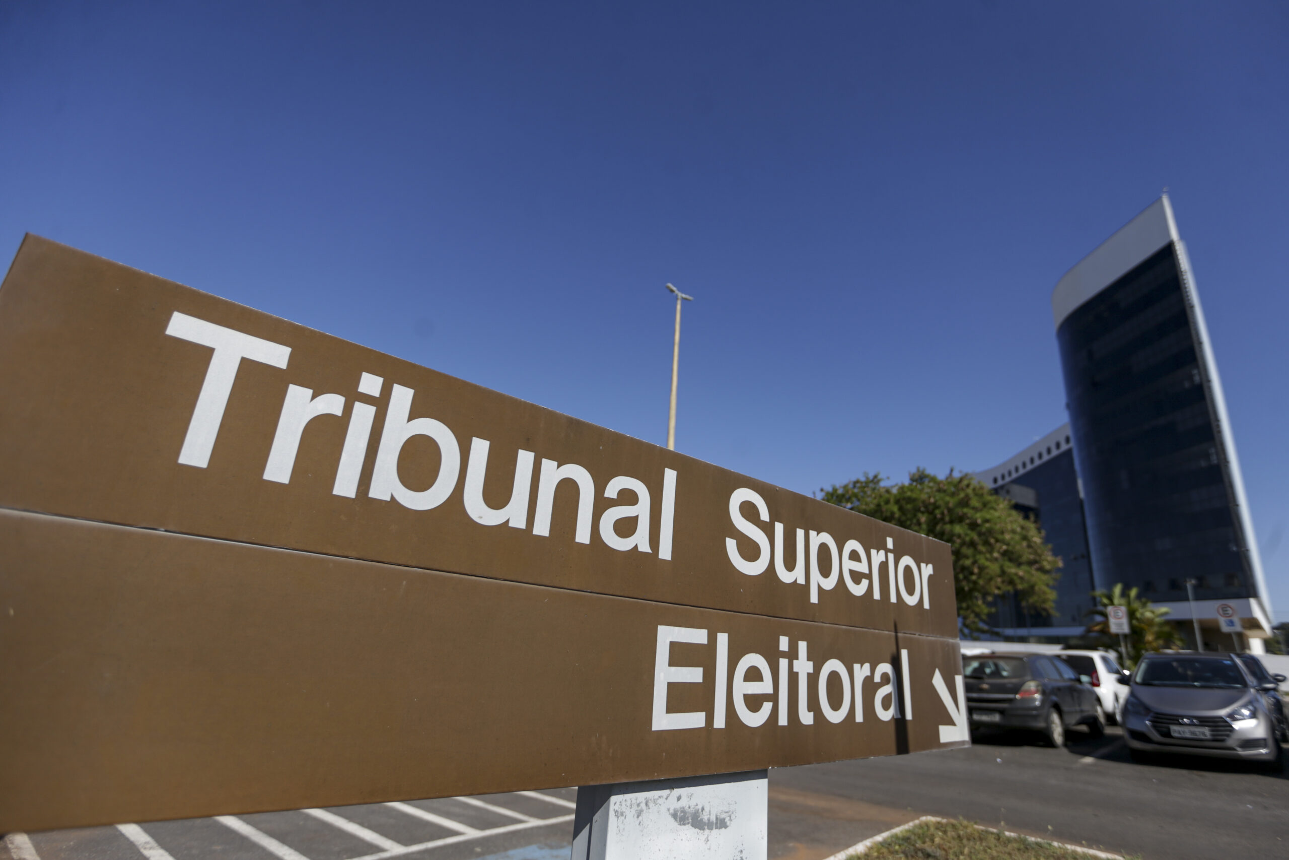 TSE cria ferramenta de IA para acesso a informações sobre eleições