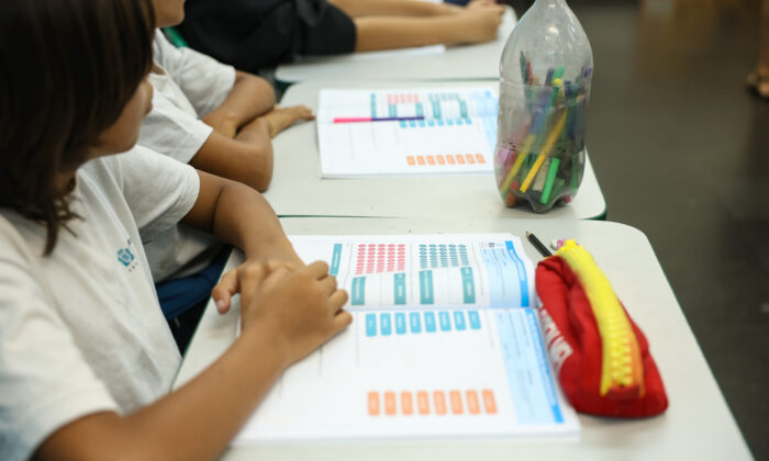 Programa de bolsas vai incentivar formação para a educação básica