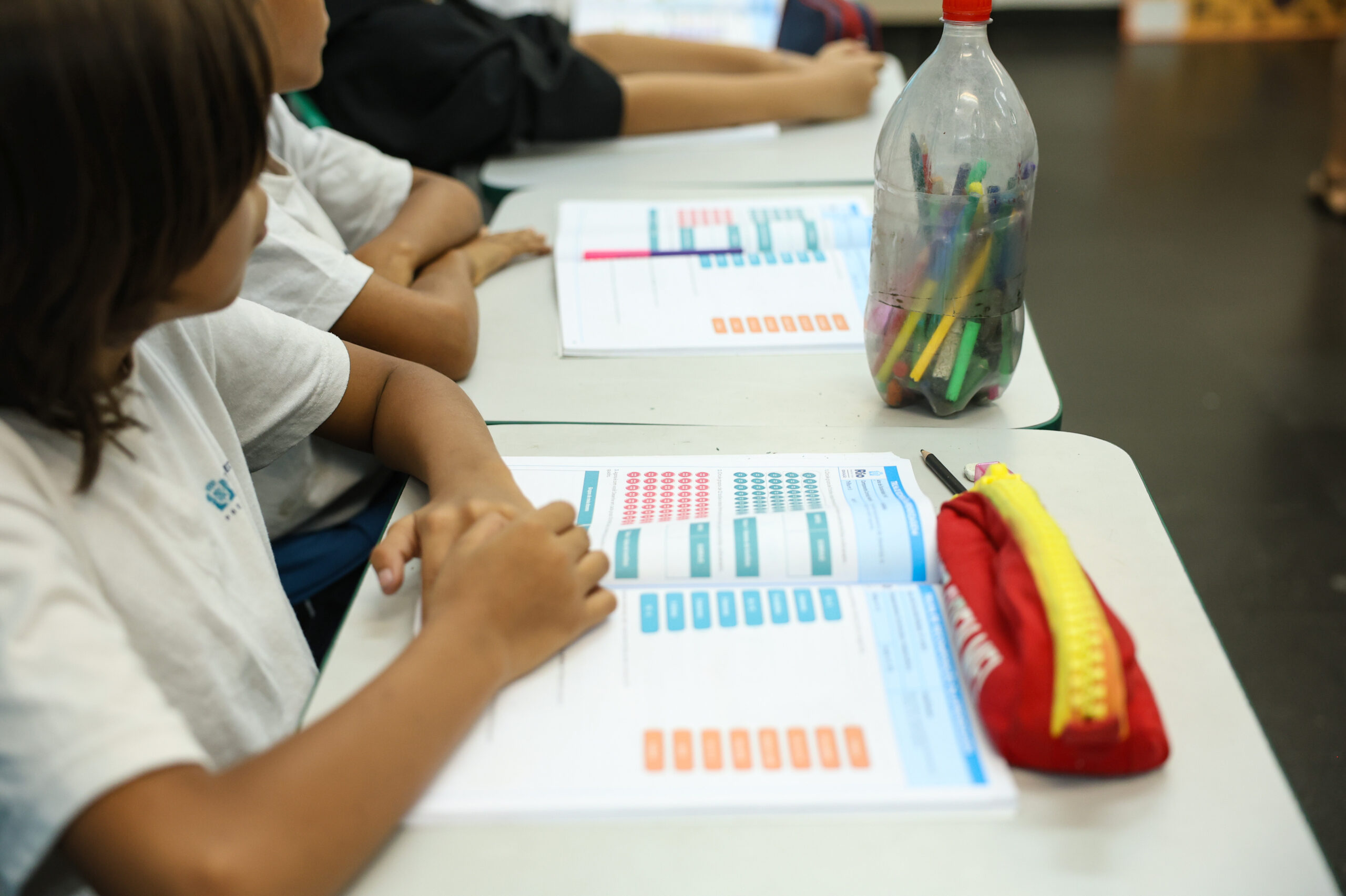 Programa de bolsas vai incentivar formação para a educação básica